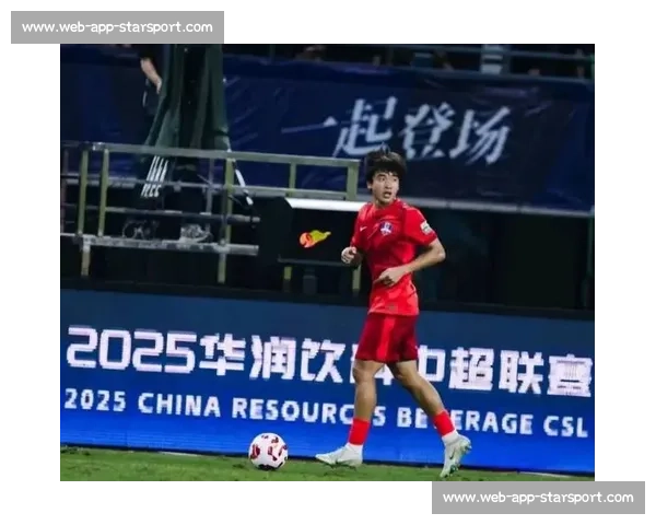 留洋小将刘锦程西海岸试训获好评，中场新星崭露头角