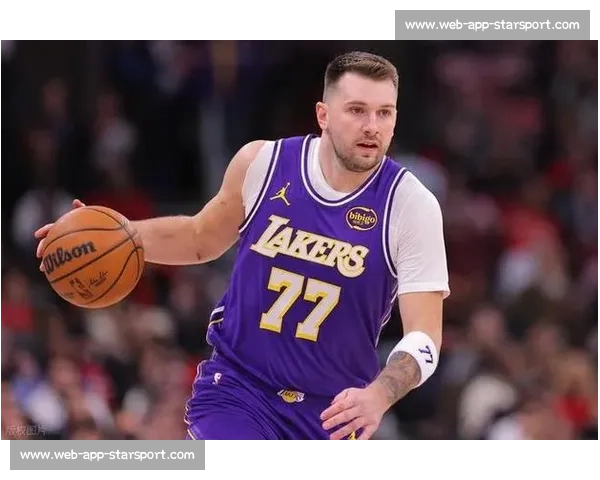 重磅交易猜想：JJJ 加盟湖人助詹皇东契奇冲冠，灰熊索要多首轮加速重建！