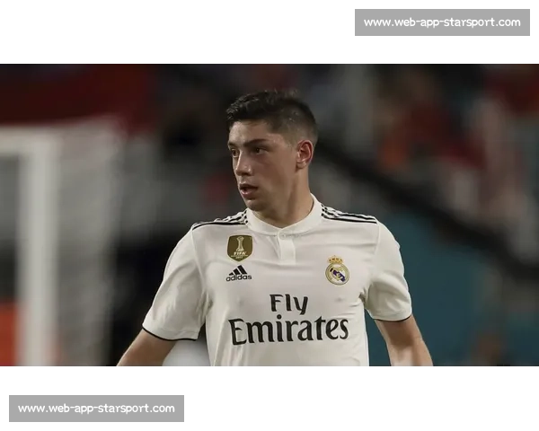 拉科鲁尼亚官宣佩克续约至 2030 年 5+3 合同 + 解约金提升巩固核心地位