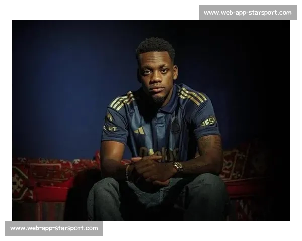 杜兰租借加盟费内巴切，曼联错失潜力前锋