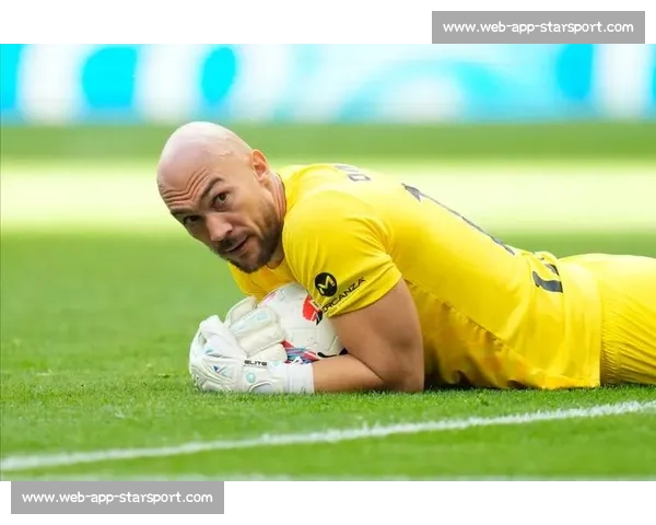 西班牙人免签塞尔维亚门神 德米特罗维奇加盟镇守龙门